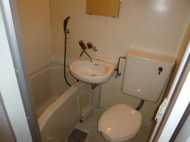 バス・シャワールーム