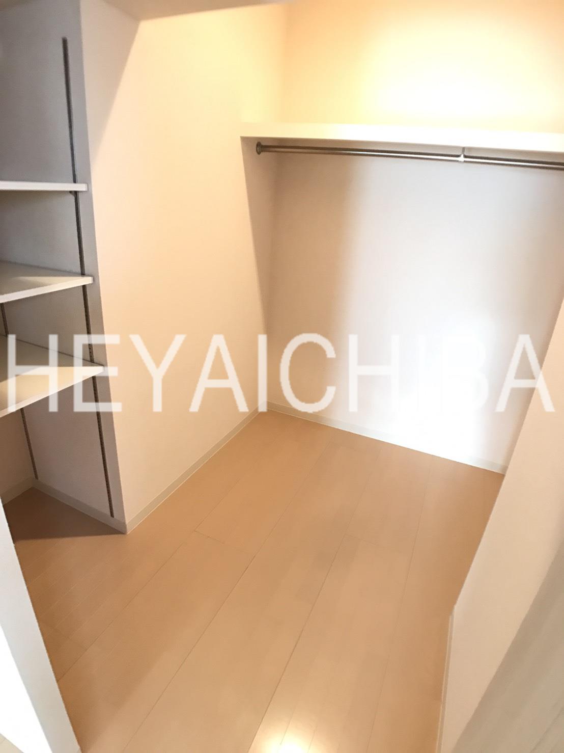 収納　ウォークインクローゼット