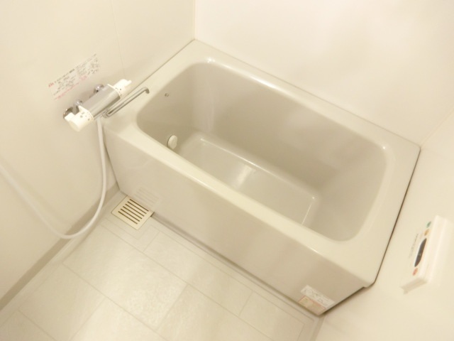 バス・シャワールーム　高温差湯付バスルーム
