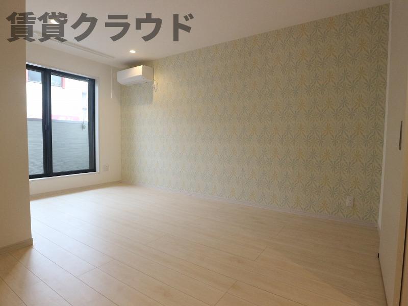 居室・リビング　リビングが広くてお休みの日はゴロゴロしましょう！