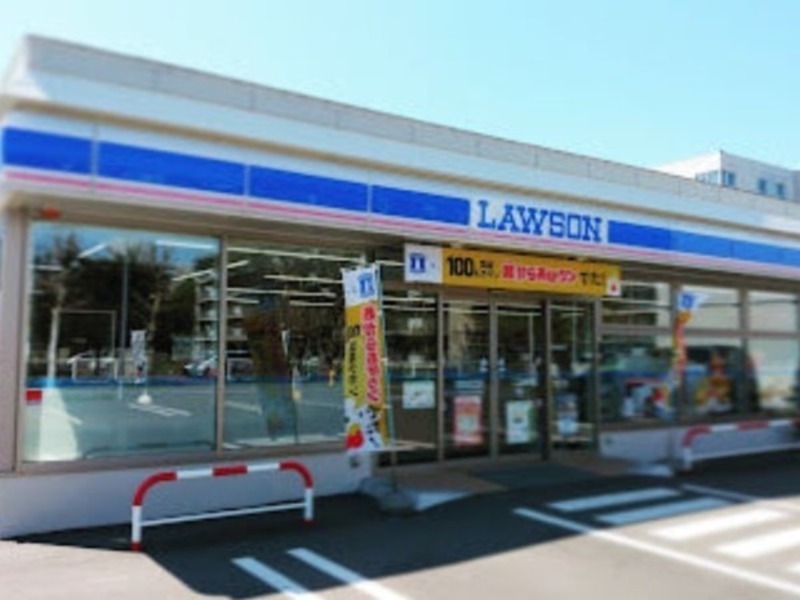 コンビニ　ローソン札幌北28条東店（コンビニ）まで86m