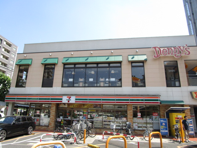 コンビニ　セブンイレブン大田区大森中1丁目店（コンビニ）まで340m