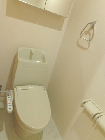 トイレ　シャワー付トイレ