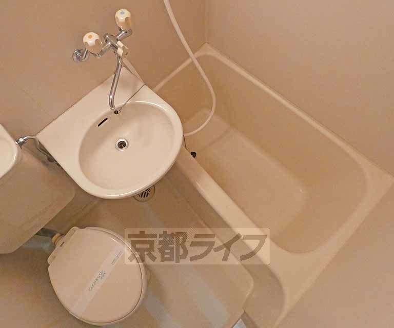 バス・シャワールーム　バスです。