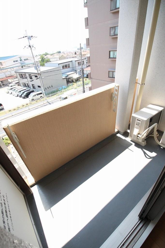 バルコニー　※お部屋により仕様が異なる可能性があります。