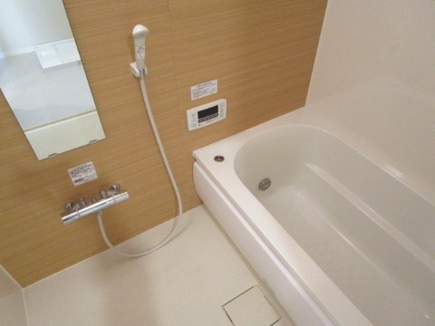 バス・シャワールーム　一日のお疲れをお取りください