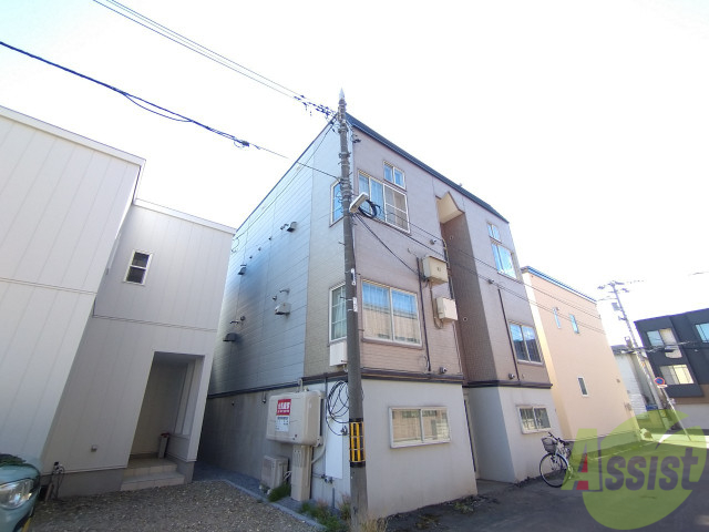 建物外観　札幌市北区４０条西「サンテラス麻生」