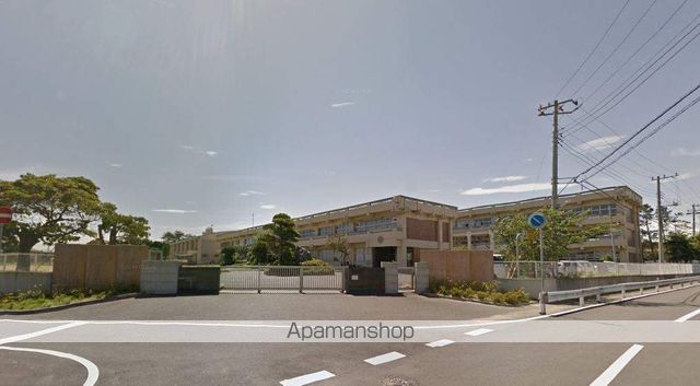 小学校　鹿嶋市立高松小学校（小学校）まで4297m