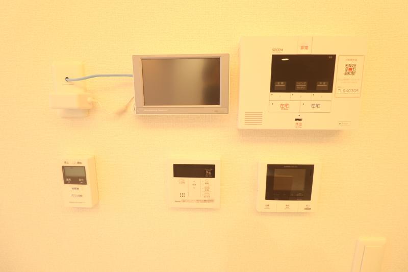 セキュリティ　ホームセキュリティとTVインターホン
