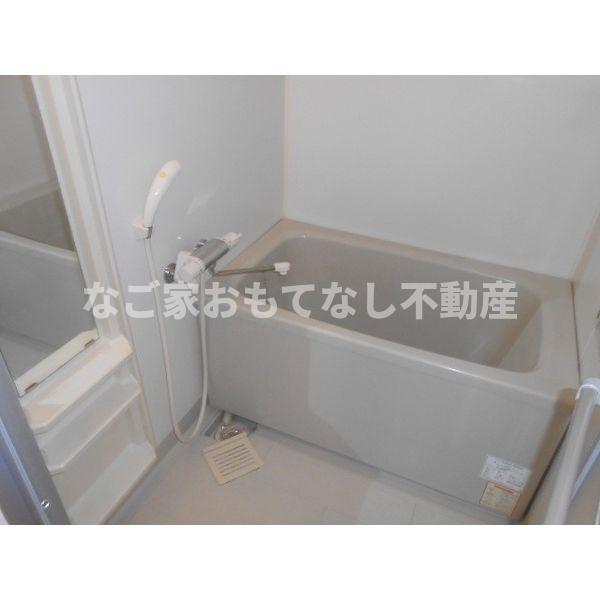 バス・シャワールーム　※写真は別号室