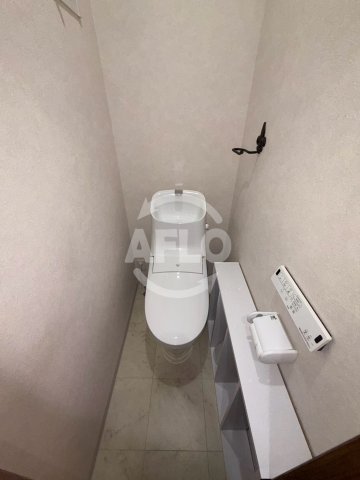 トイレ　桃谷2丁目?建　トイレ