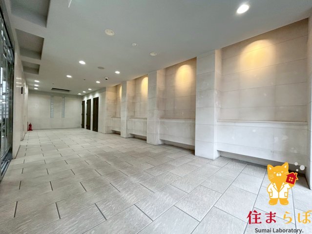 エントランス　共用部の印象も大切に