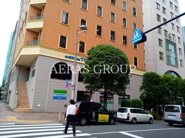コンビニ　ファミリーマートヴィータイタリア店（コンビニ）まで123m