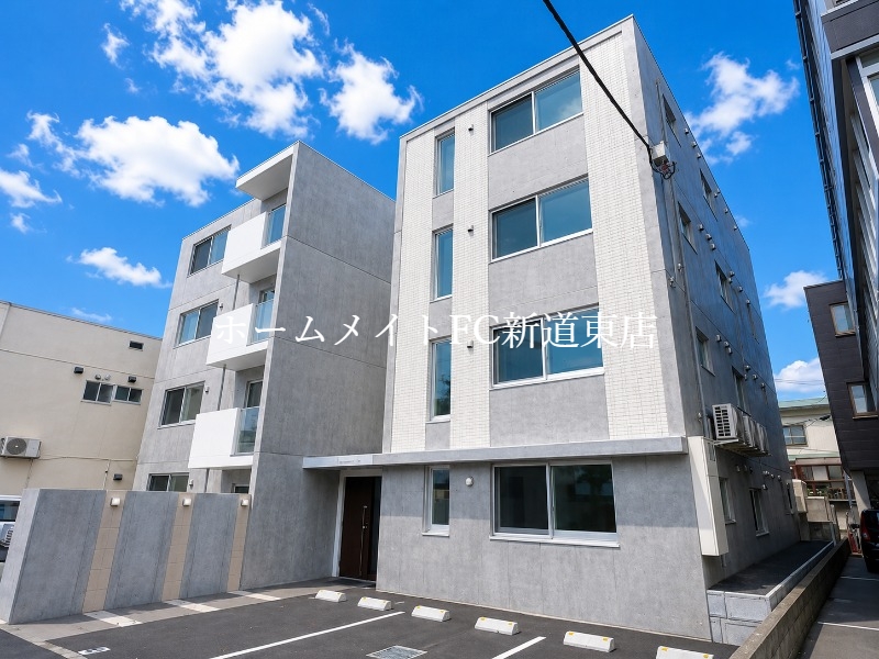 建物外観　建物外観