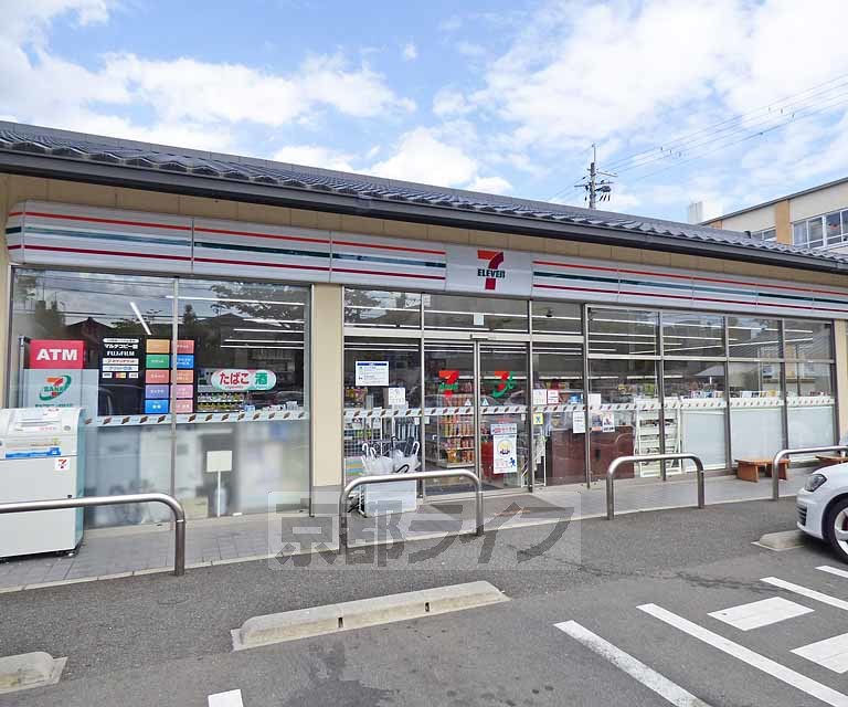 コンビニ　セブンイレブン京都堀川今宮店（コンビニ）まで438m