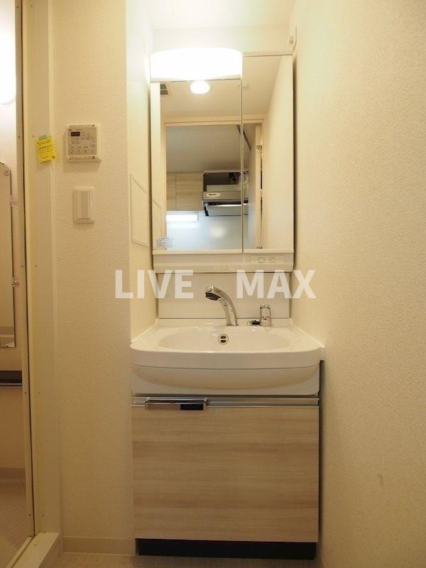 洗面設備　同施工会社の同仕様写真です。