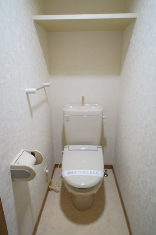 トイレ　ゆったりとした空間のトイレです