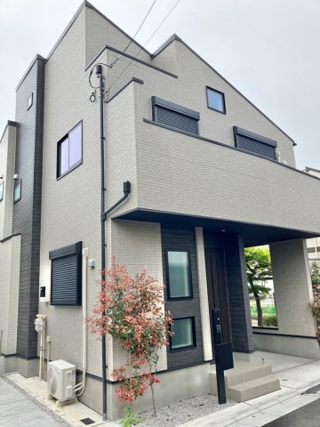建物外観　外観は落ち着いています