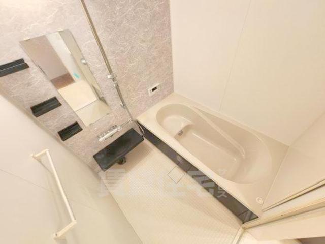 ＪＲ東海道本線 岸辺駅 徒歩11分 3階建 築12年の風呂写真