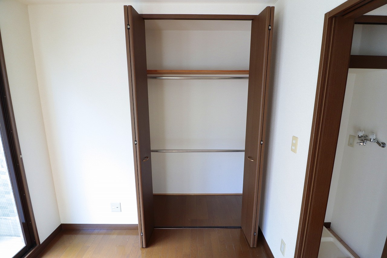 収納　※同物件、別部屋の写真です。