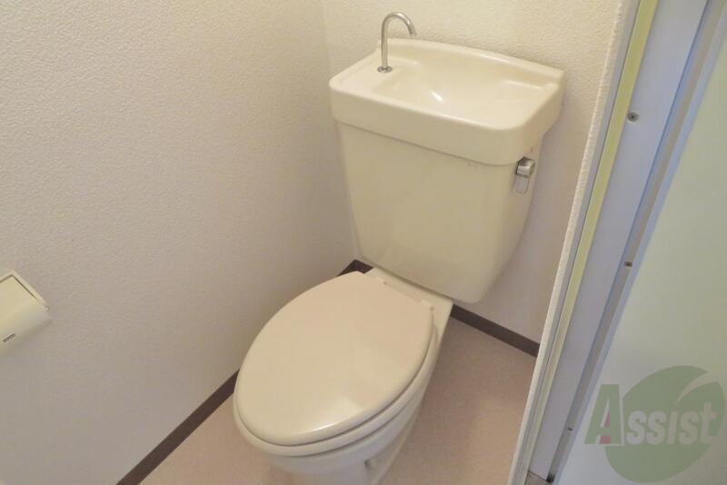 トイレ　トイレは毎日かならず使いますからね、清潔感は大事です