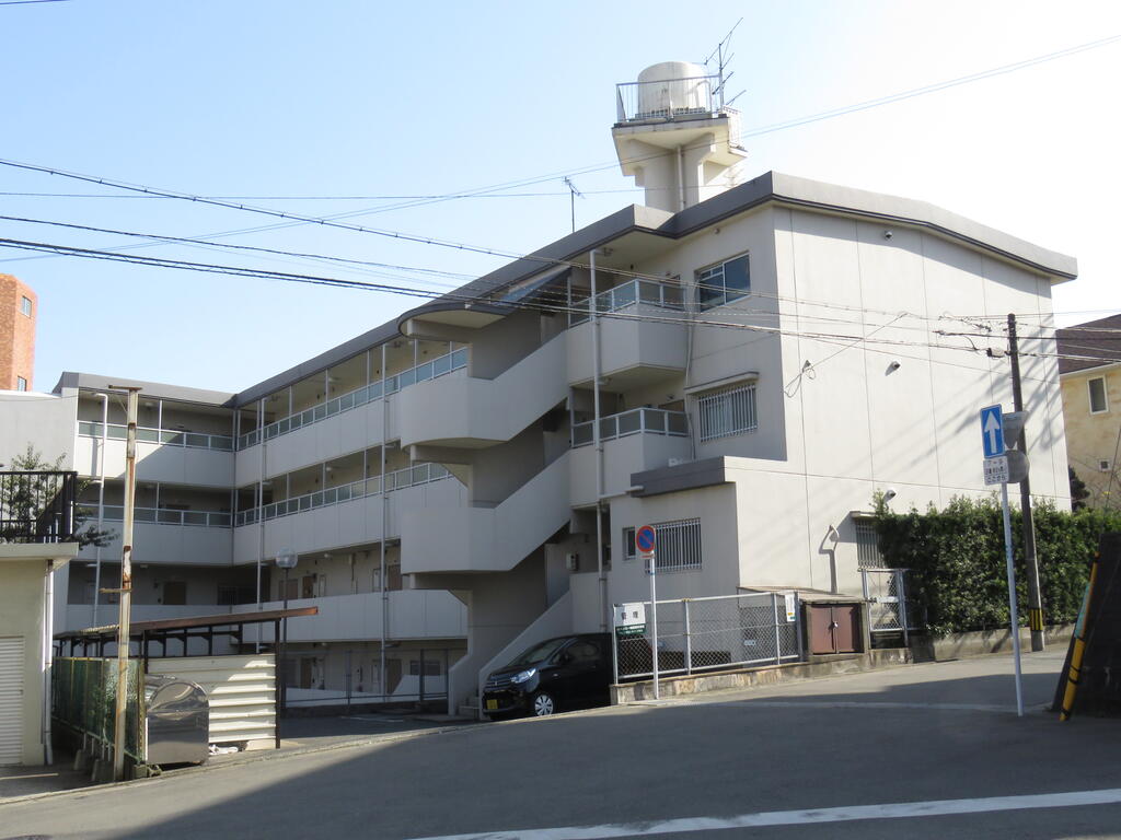 幸三マンションの外観写真