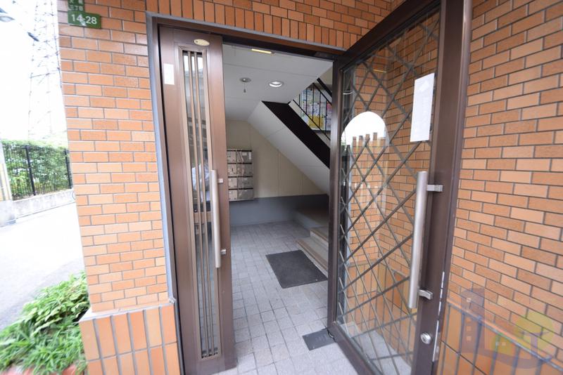 エントランス　エントランス部分も綺麗に使われていますね