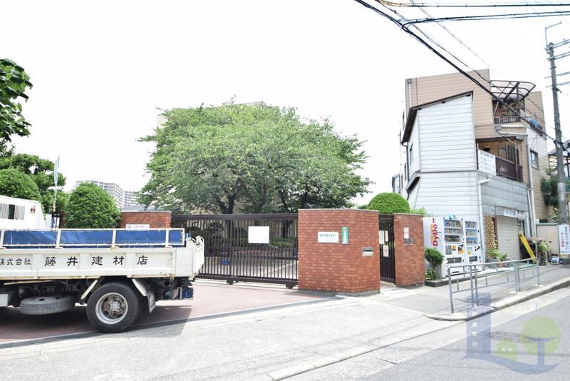 小学校　大桐小学校（小学校）まで400m
