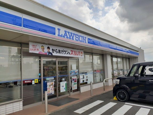 コンビニ　ローソン（コンビニ）まで497m