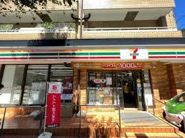 コンビニ　セブンイレブン 文京植物園前店（コンビニ）まで226m