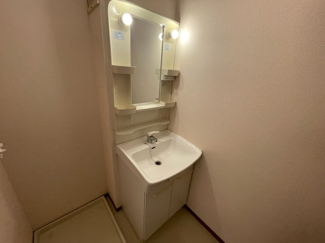阪急宝塚線 曽根駅 徒歩10分 2階建 築25年の内装写真