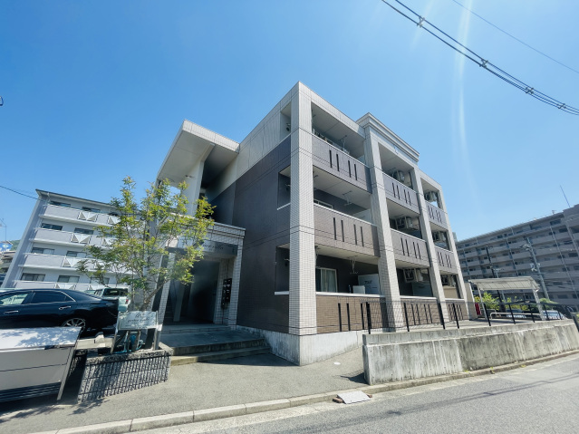 ＪＲ可部線 安芸長束駅 徒歩12分 築15年