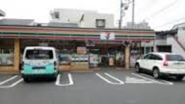コンビニ　セブンイレブン藤沢朝日町店（コンビニ）まで521m