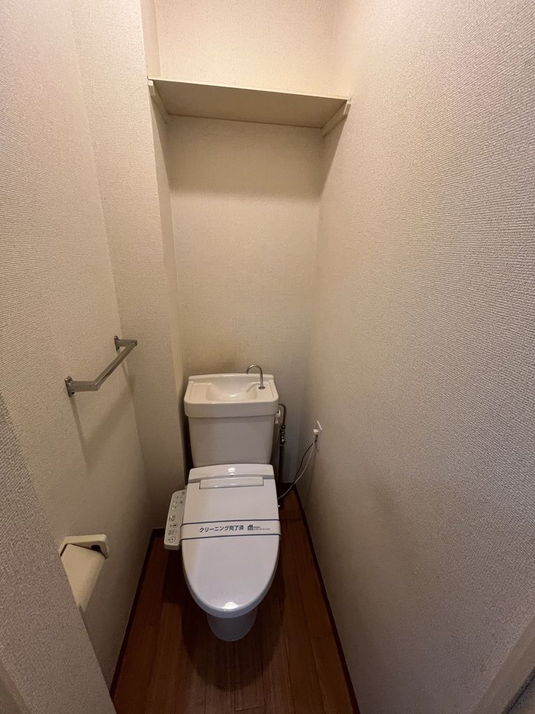東武野田線 大和田駅 徒歩19分 3階建 築38年のトイレ写真