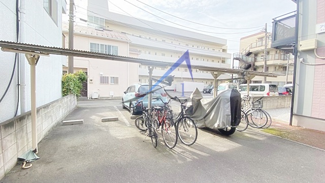 その他共有部分　駐輪スペースです。