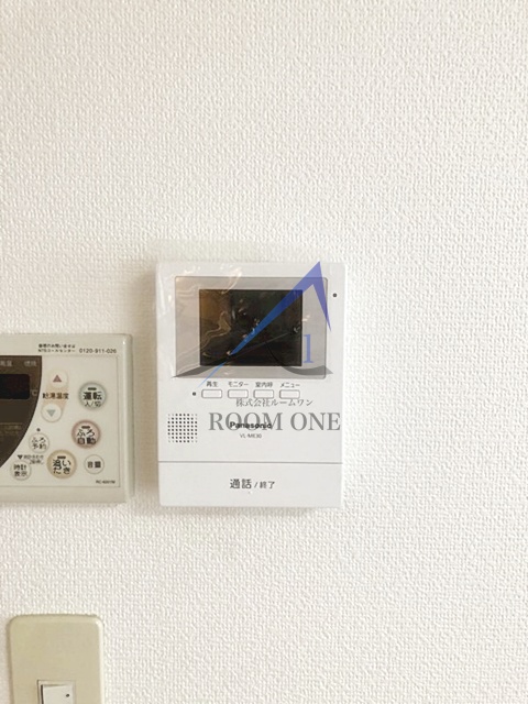 セキュリティ　モニター付きインターホンです。