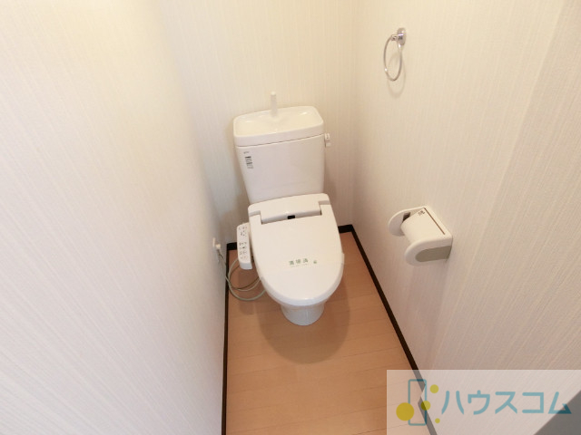 メゾンドゥラフィーヌのトイレ写真
