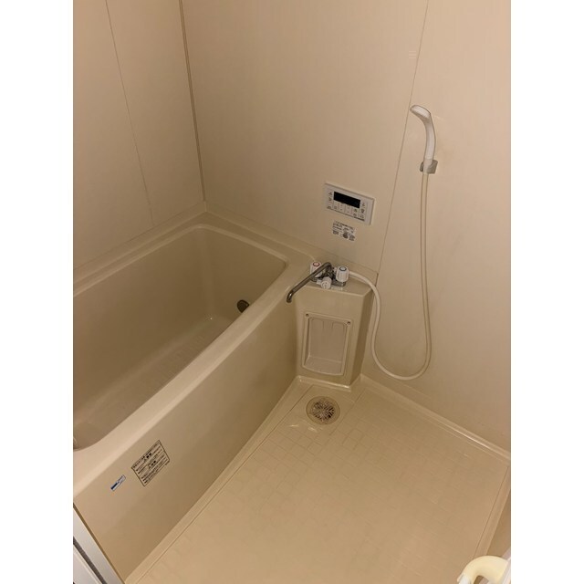 バス・シャワールーム　別部屋のお写真です。