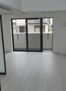レガリス馬込パークサイドの居間写真