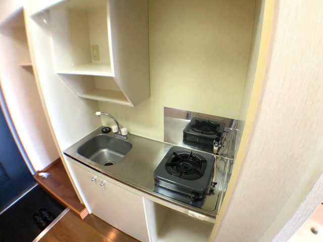 キッチン　壁付けキッチンでスペースを有効活用できます！