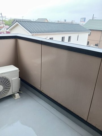 バルコニー　落ち着いた時間を過ごせるバルコニーです
