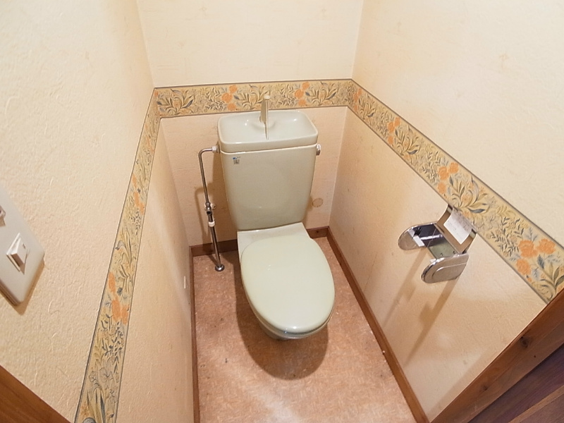 トイレ　同一物件別部屋写真