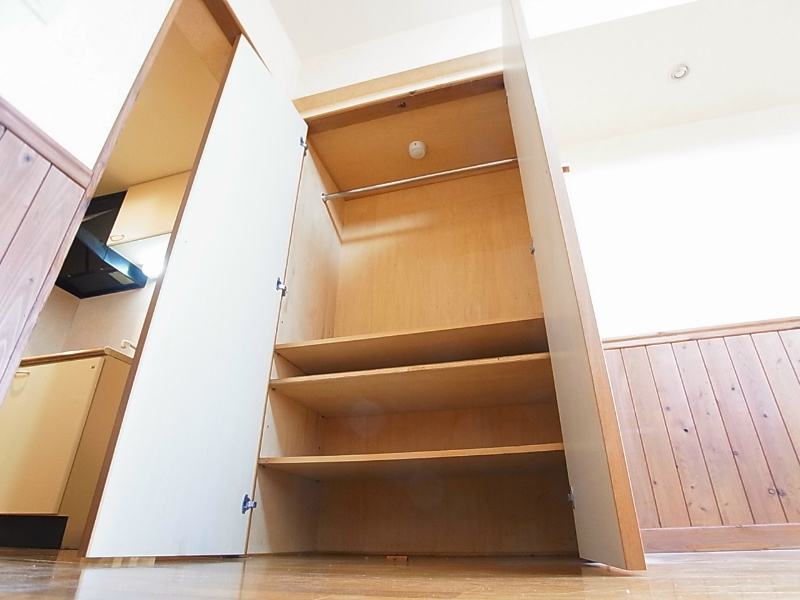 収納　同一物件別部屋写真