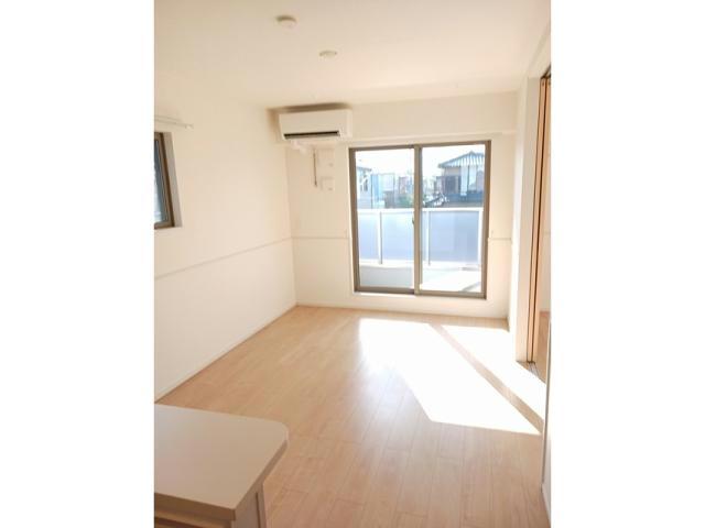 ファン メゾンの居間写真