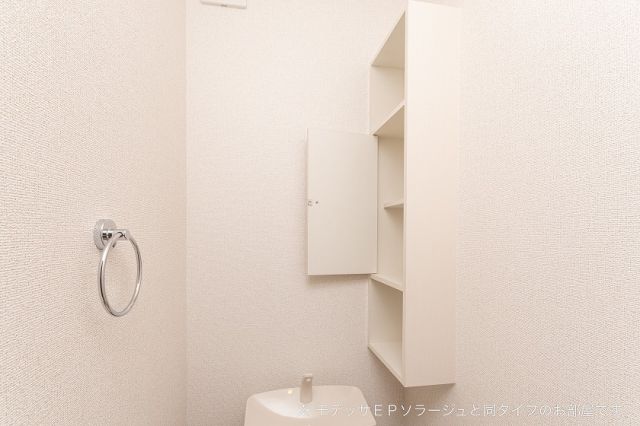 コンコルディア 柏原の内装写真