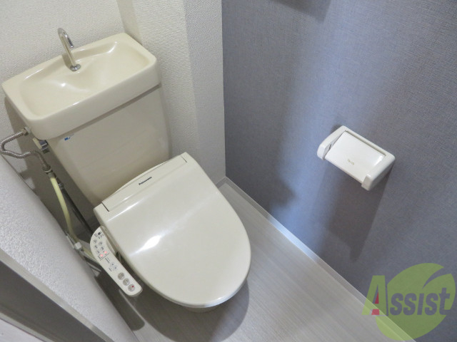 トイレ　トイレは、清潔感があり安心して使用できます。