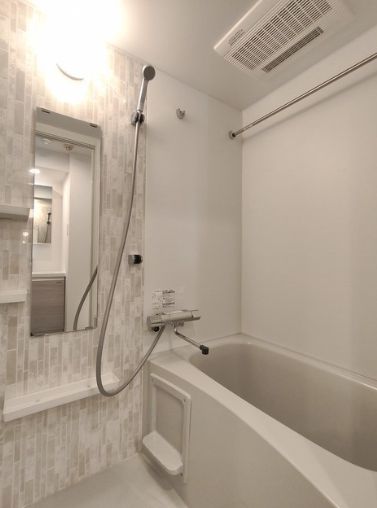 Villa Crest Higashi Uenoの風呂写真