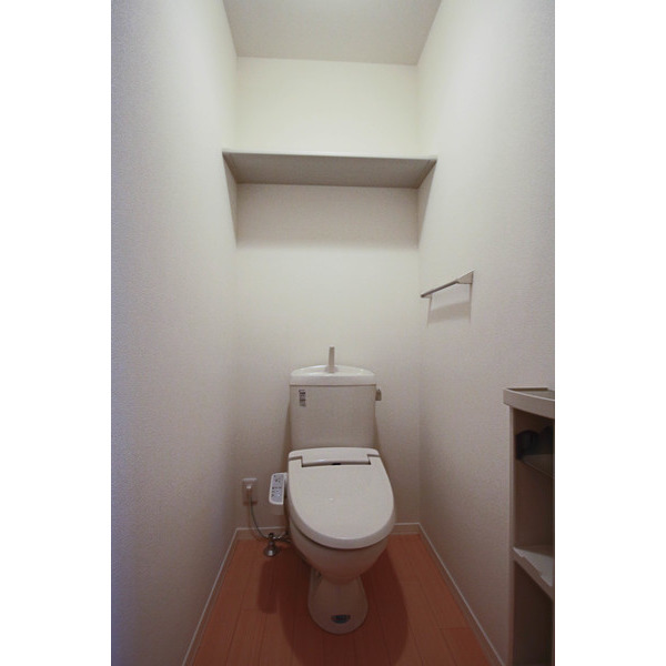 トイレ　同じ建物の別のお部屋