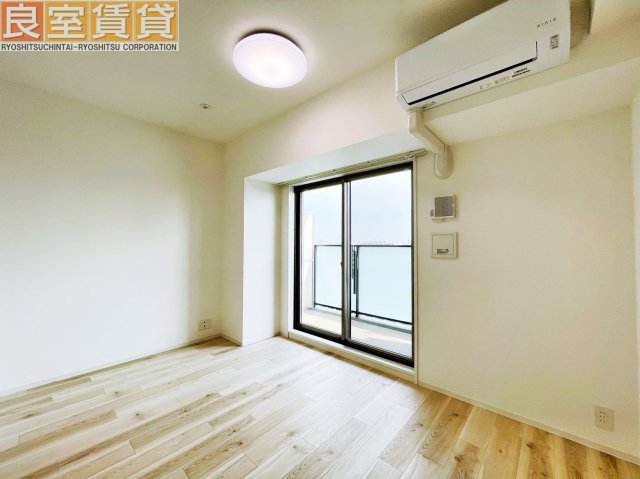 居室・リビング　※このお写真は同物件の別のお部屋のお写真です。現状優先