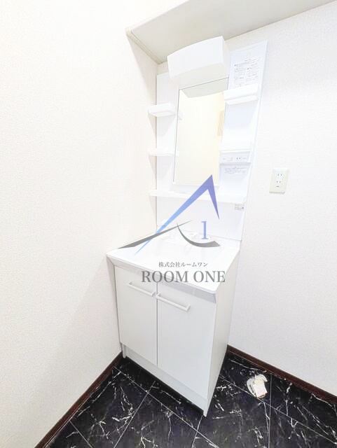 洗面設備　洗面台です。